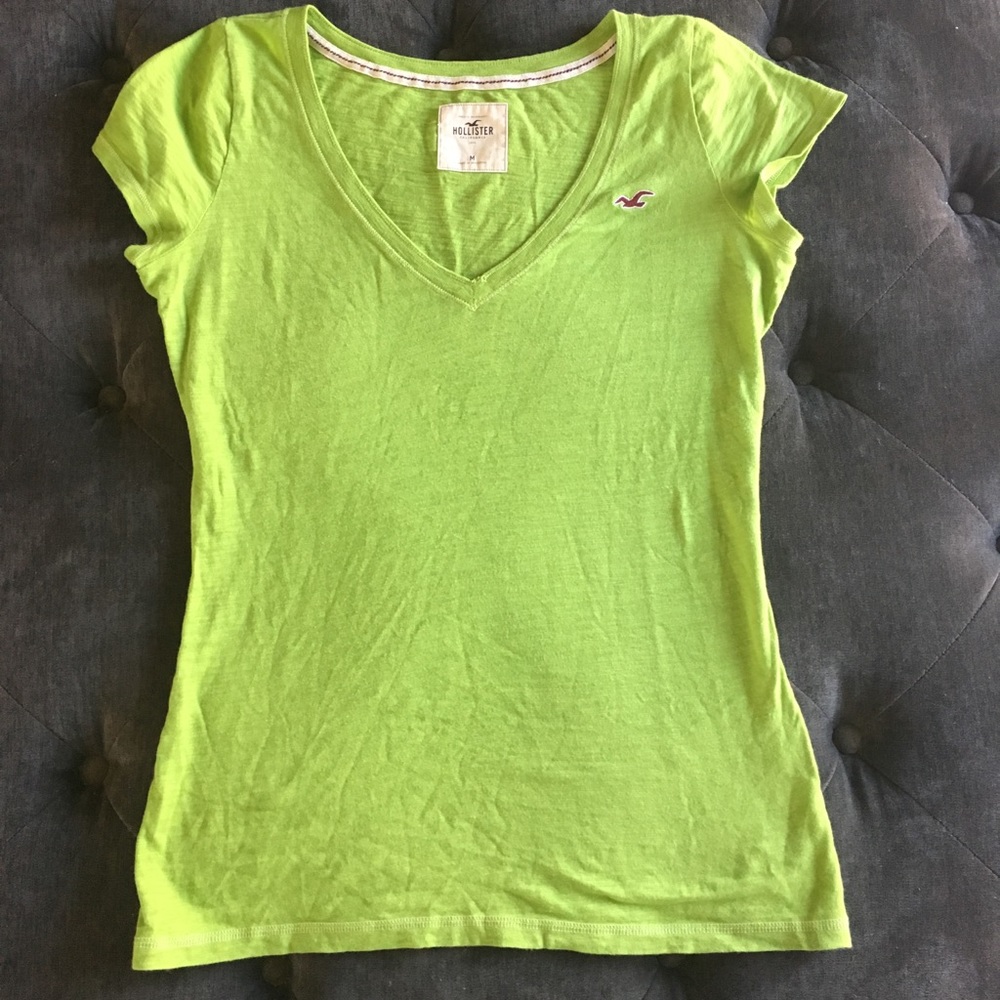 Hollister tshirt